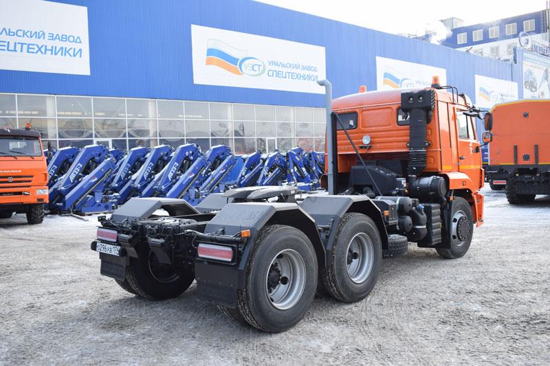 Седельный тягач КАМАЗ 65116